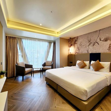 Dragonfly Hotel - The Art Hotel Bombay Esterno foto