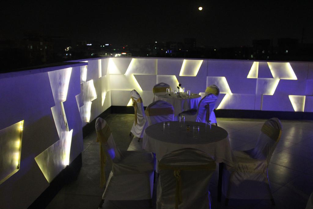 Dragonfly Hotel - The Art Hotel Bombay Esterno foto