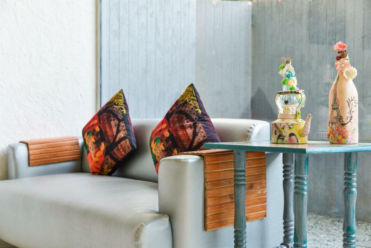 Dragonfly Hotel - The Art Hotel Bombay Esterno foto