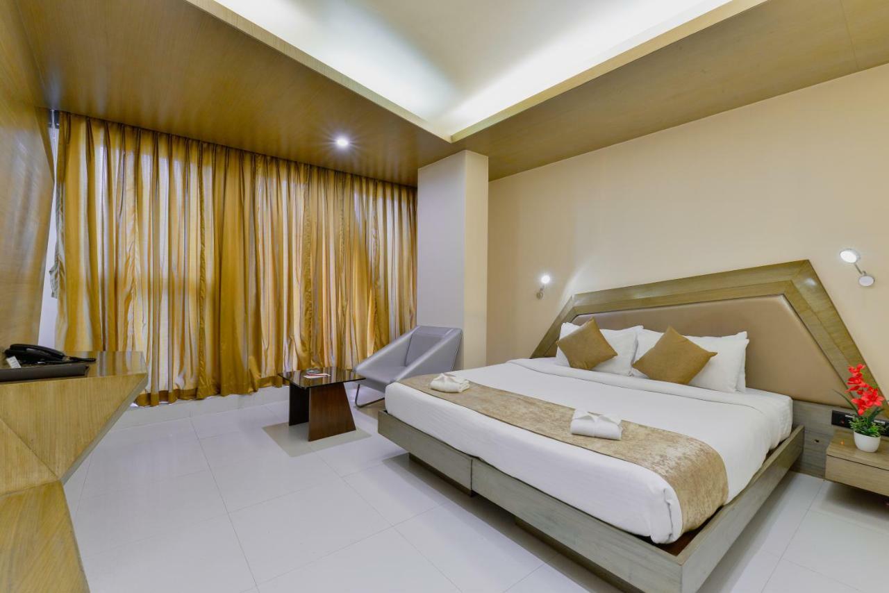 Dragonfly Hotel - The Art Hotel Bombay Esterno foto