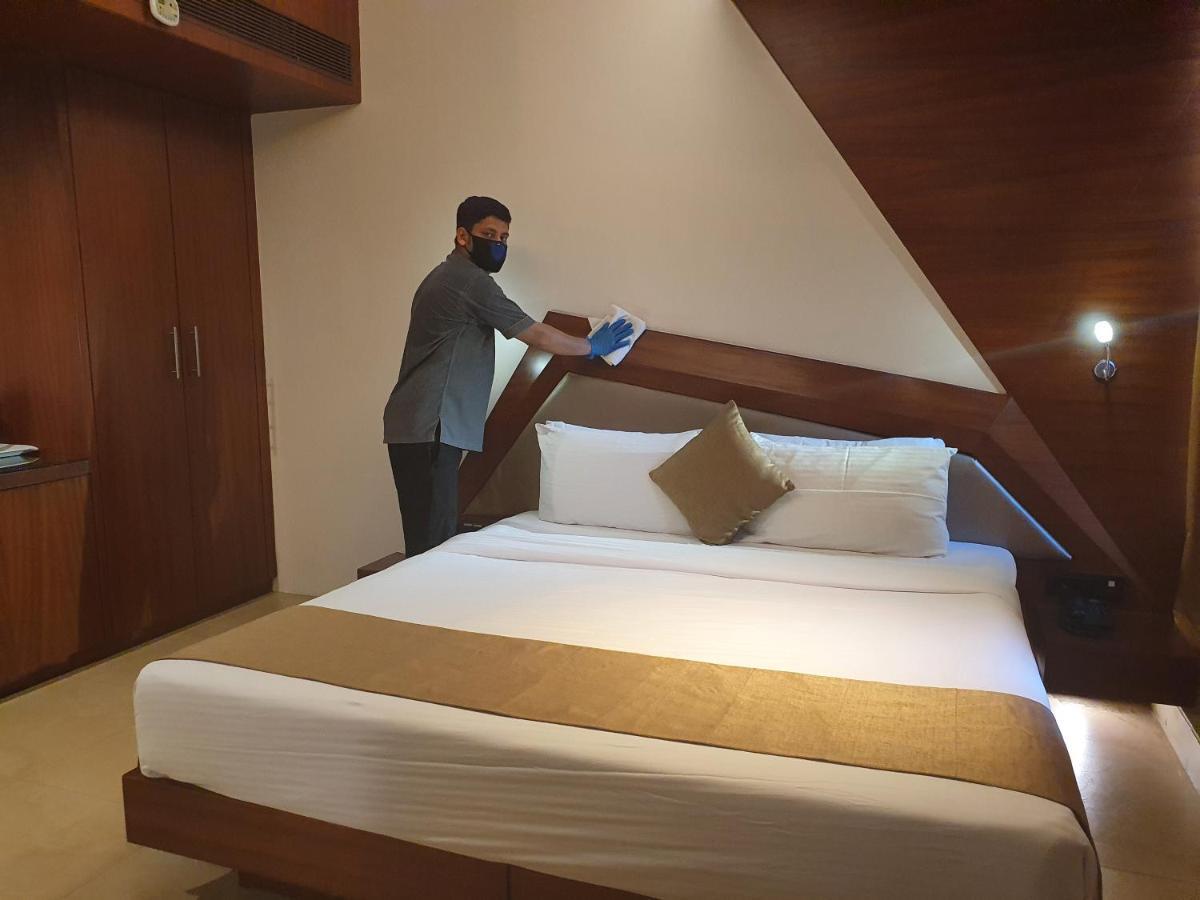 Dragonfly Hotel - The Art Hotel Bombay Esterno foto
